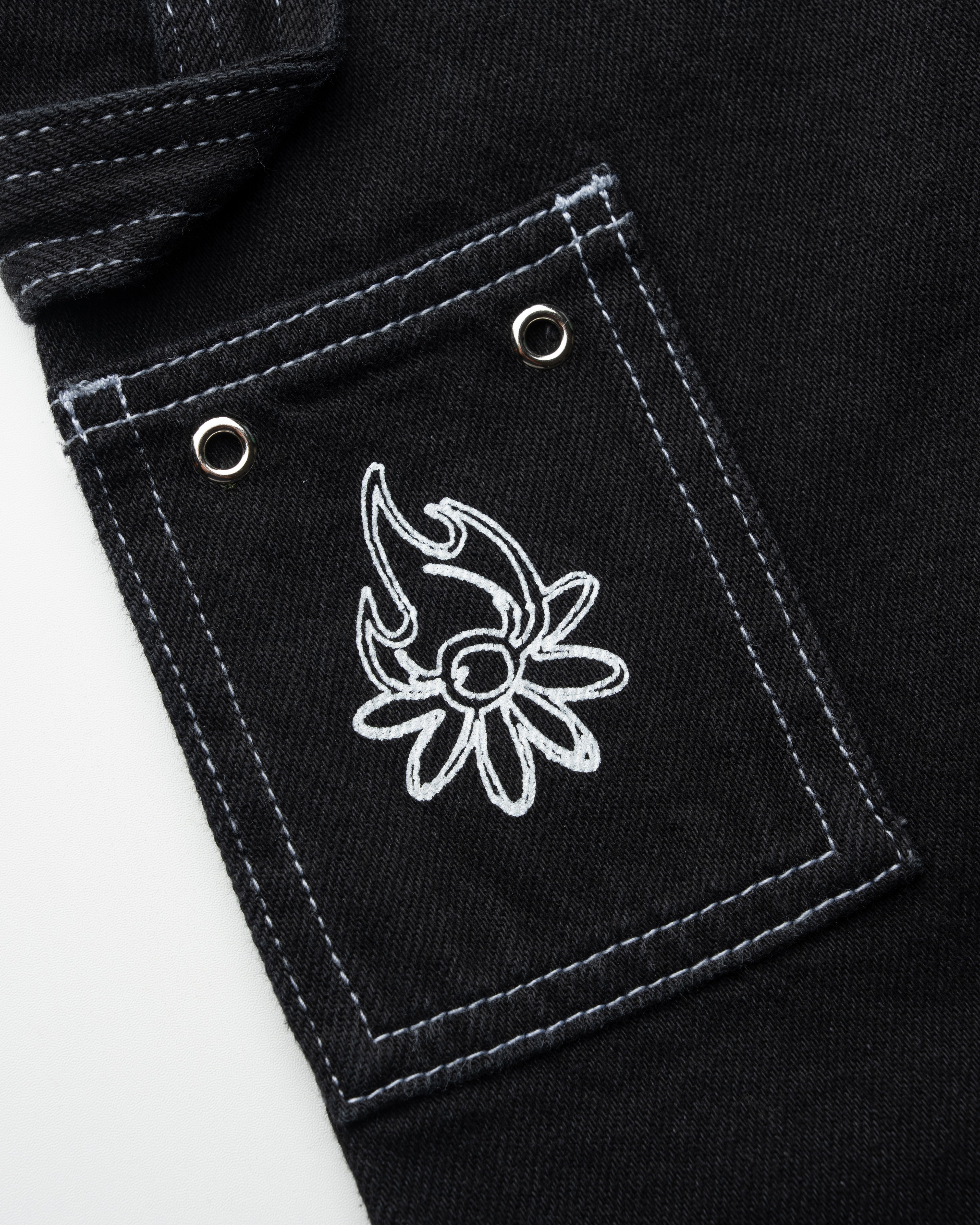 Burning Daisy 8 Pocket Denim Shorts w/Hammer Loop